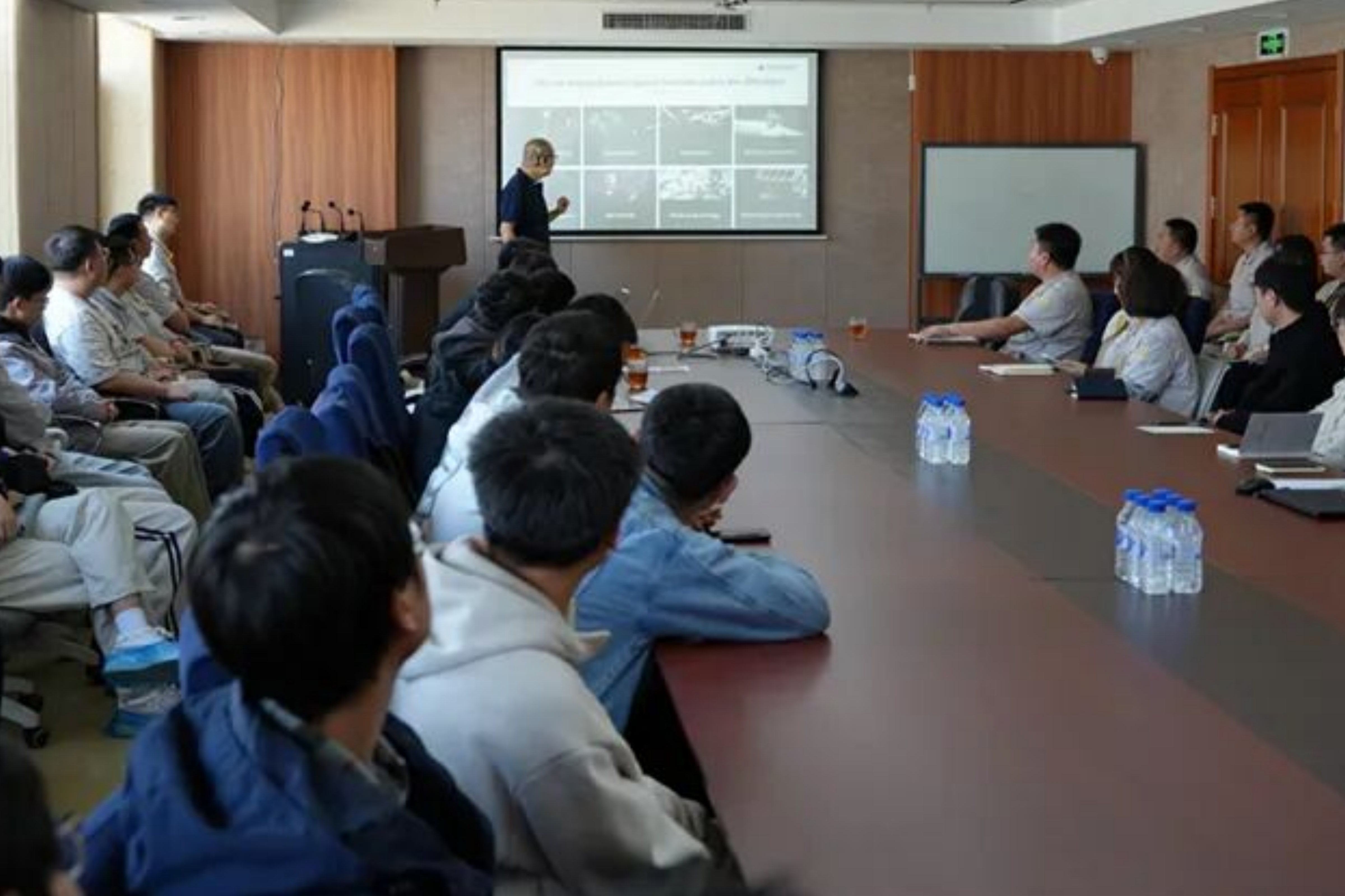 研精覃思 聚力光学｜博信光电特邀全欧光学（TRIOPTICS）专家开展光学装调与检测技术交流